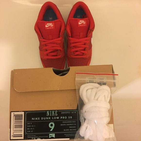 ❌SOLD❌Nike SB Dunk Low Challenge Red Sz 9 RARE - Picture 5 of 6